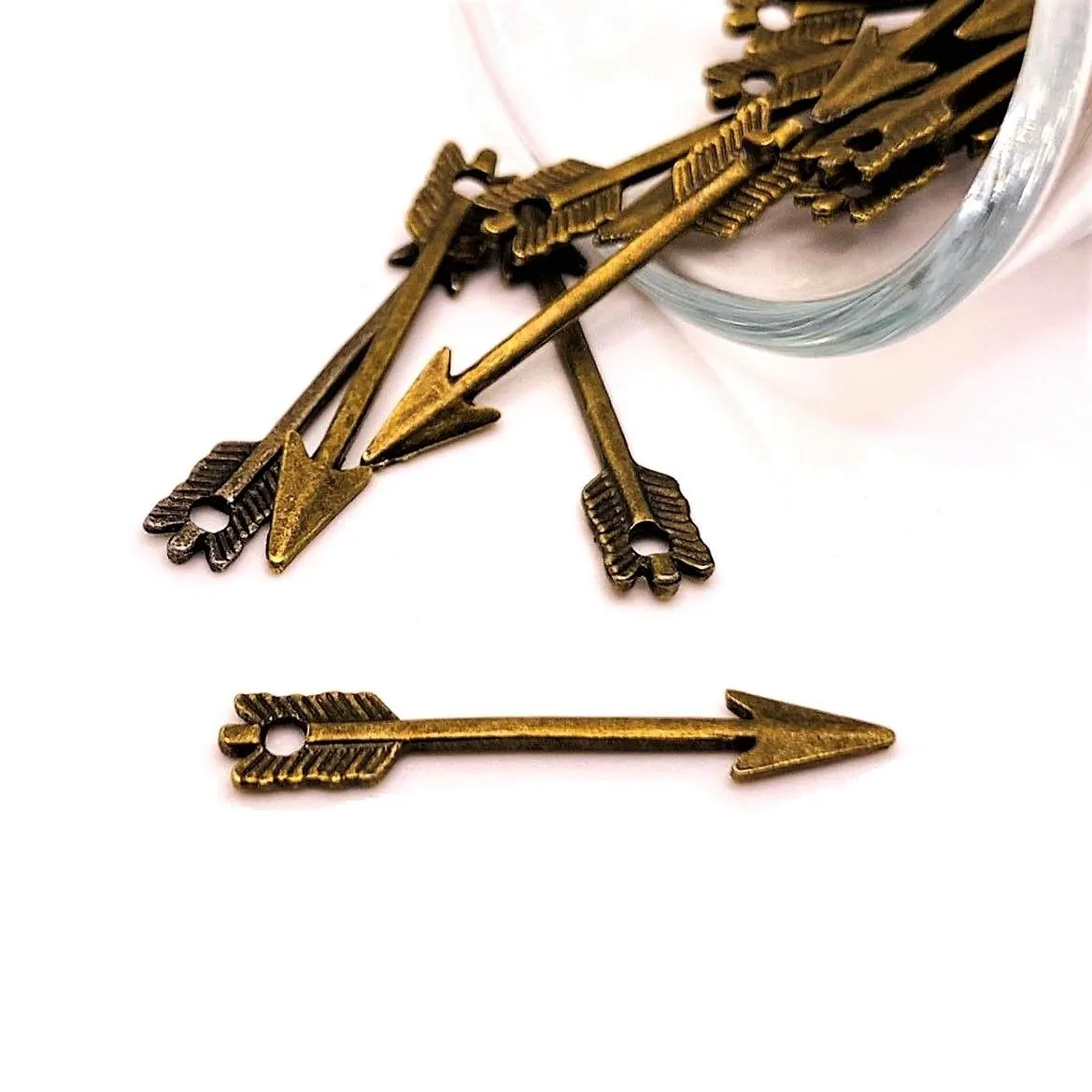 4, 20 or 50 Pieces: Bronze Arrow Charms