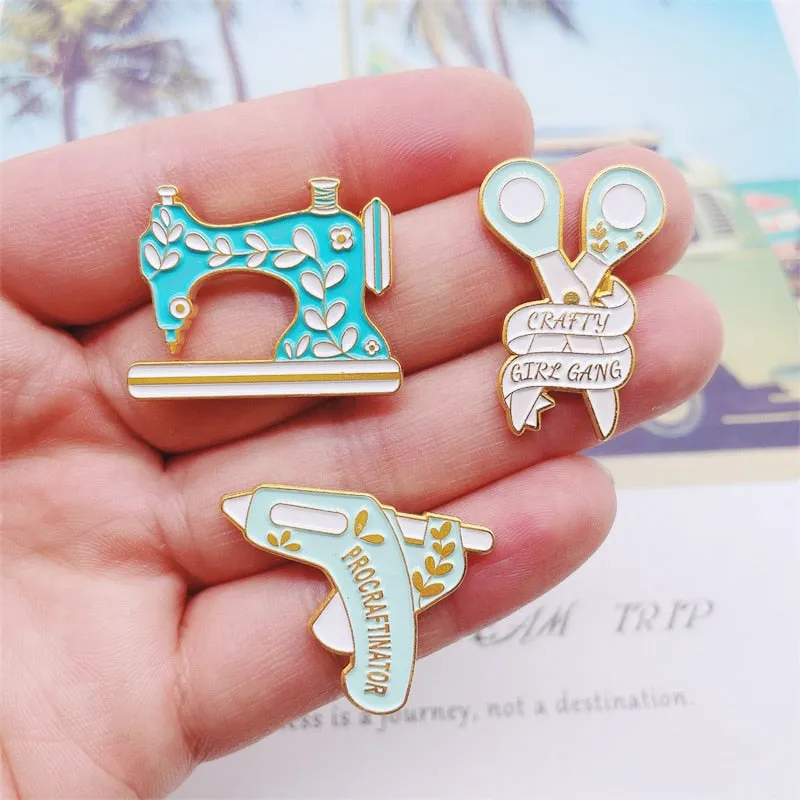 Cartoon Creativity Sewing Machine Scissors Needle Yarn Enamel Pins Cute Alloy Badge Fun Accessories Woman Jewelry Gift For Kid