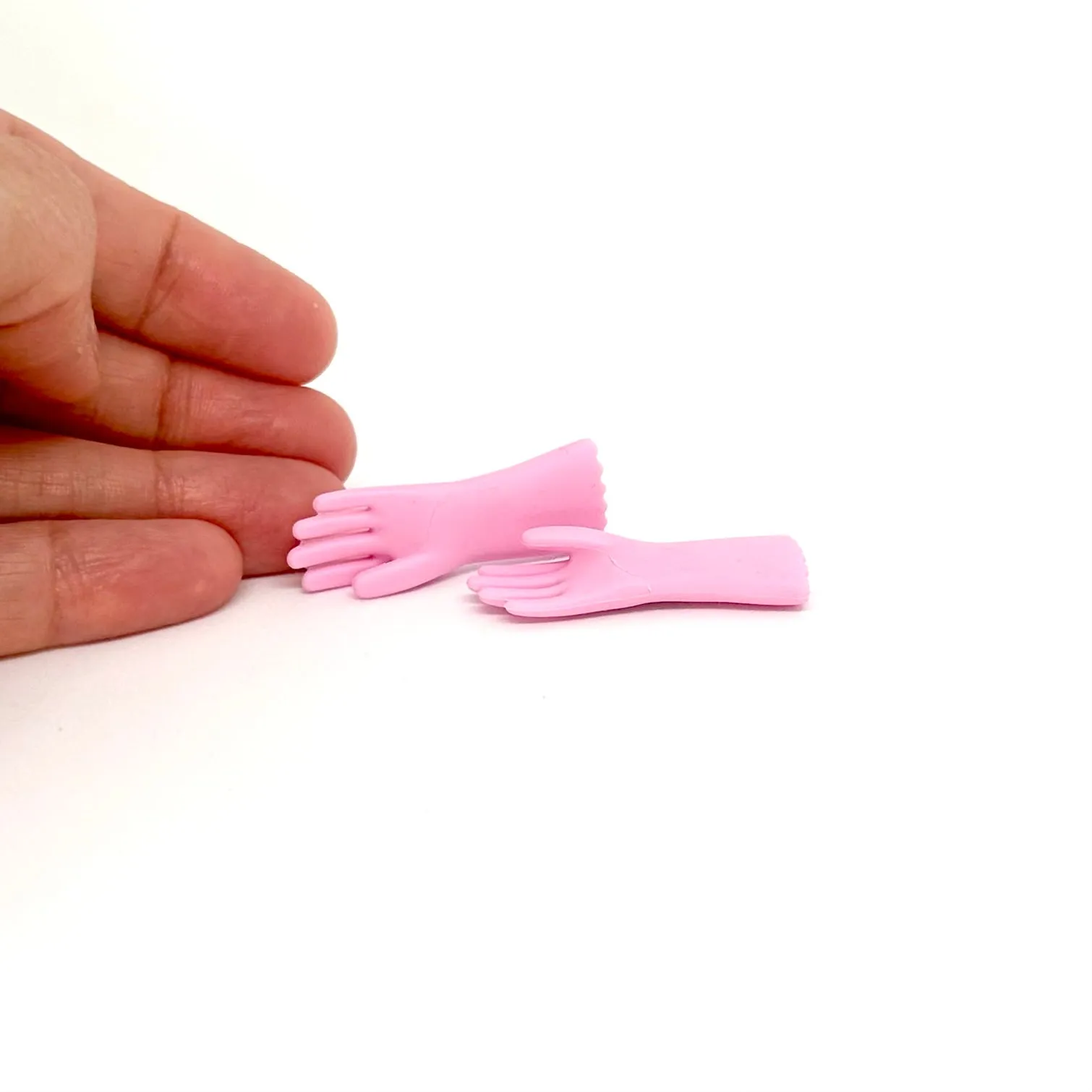 Doll house washing up gloves kitchen accessory