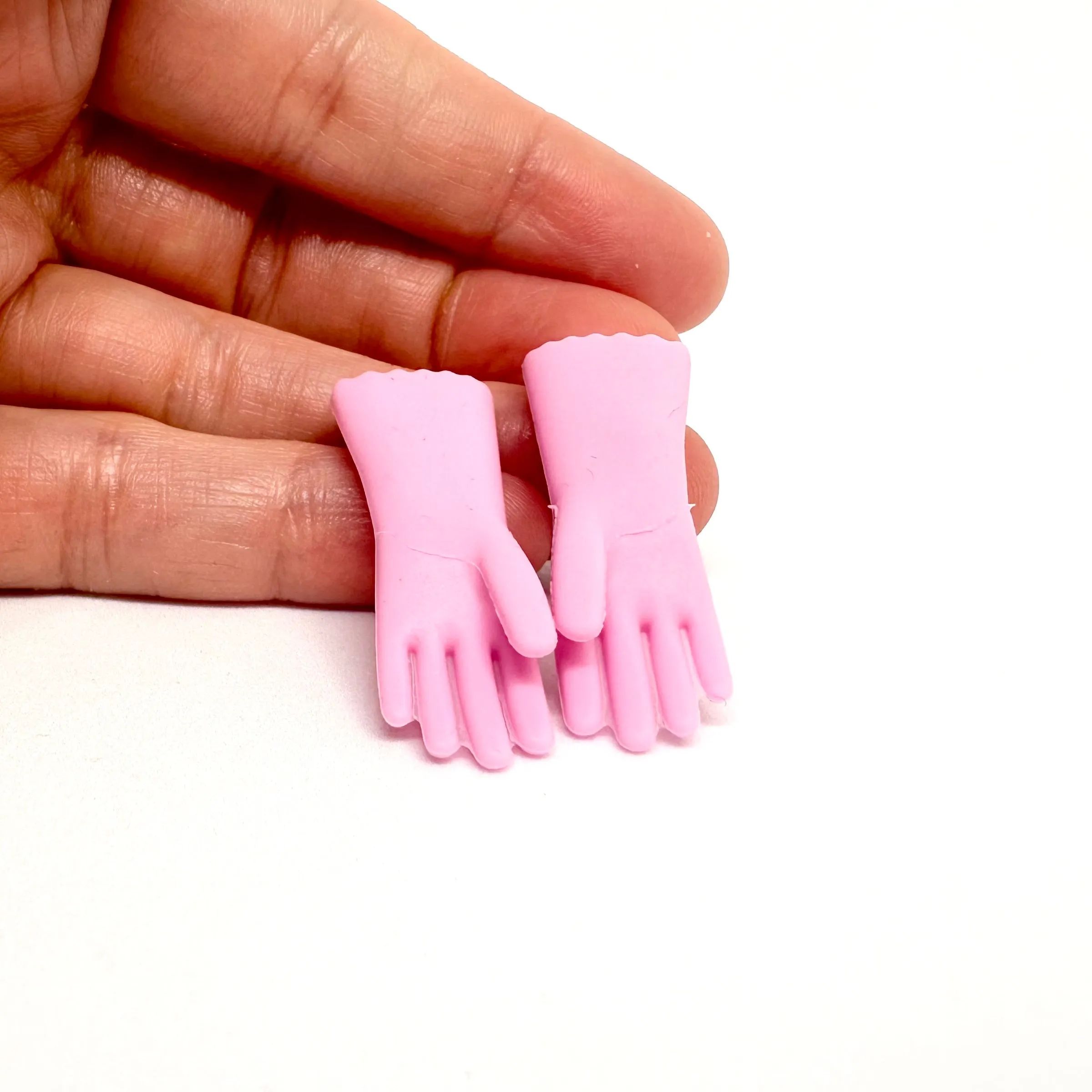 Doll house washing up gloves kitchen accessory