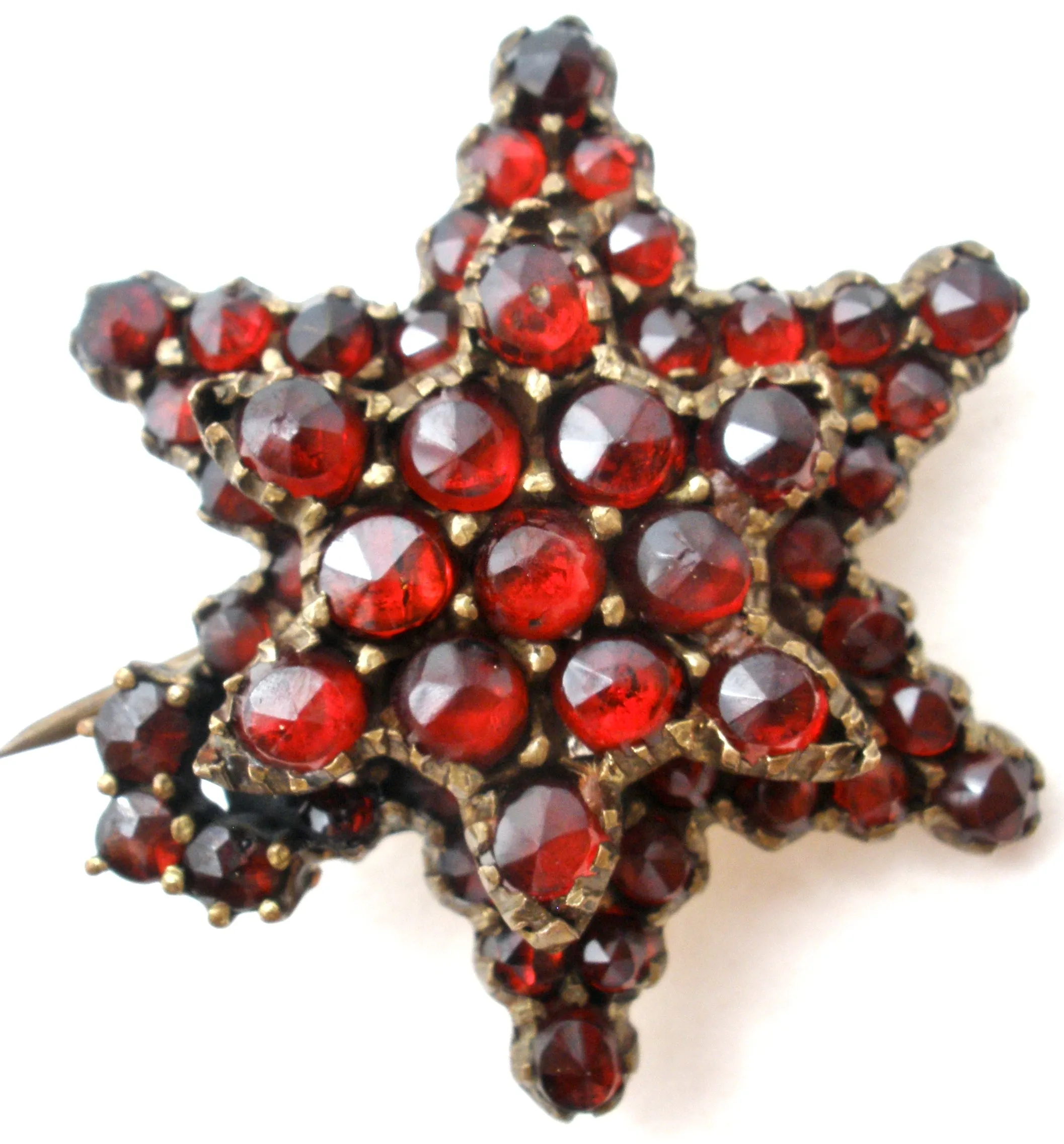 Victorian Garnet Star Gilt Brooch Pin