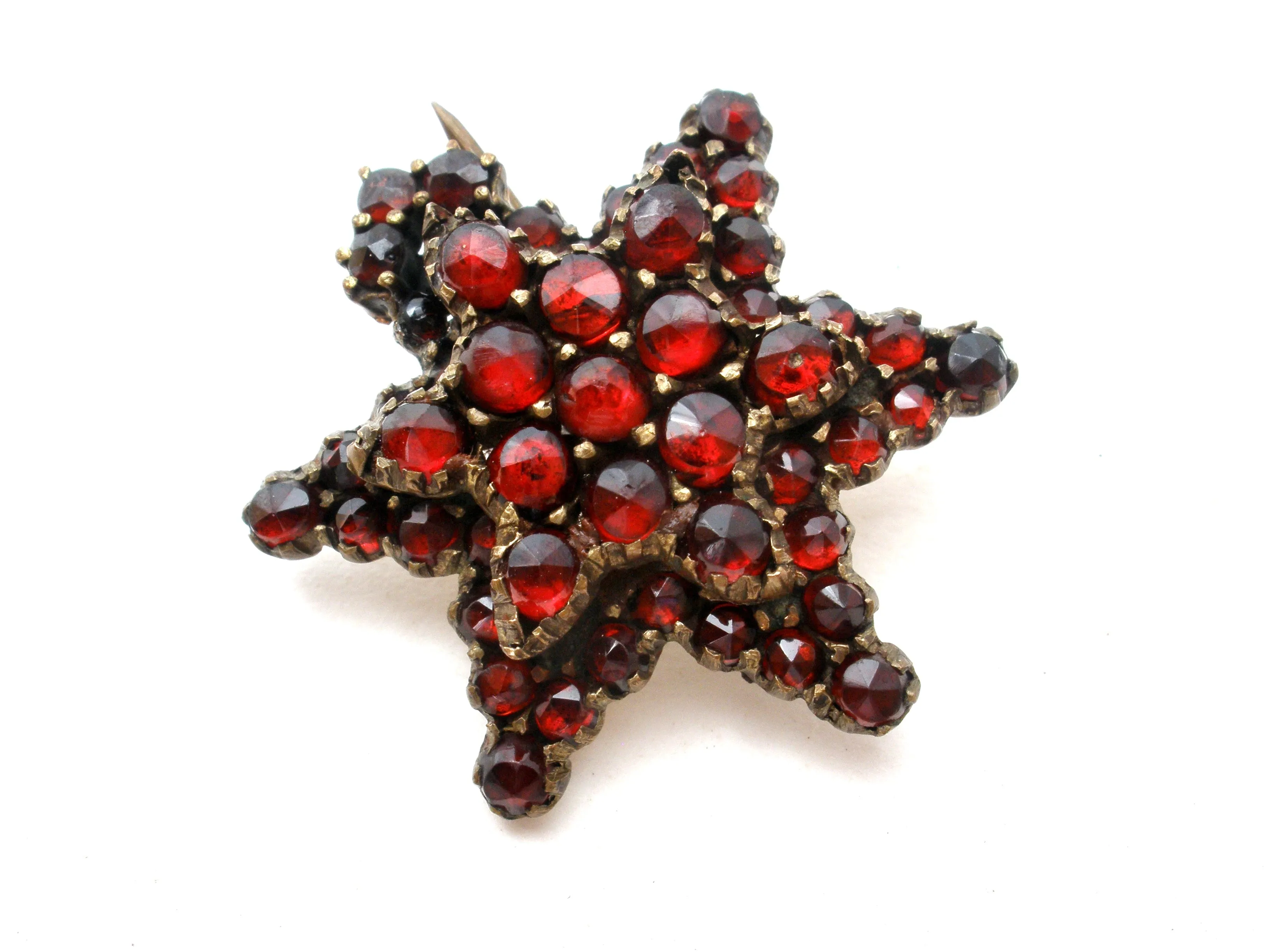 Victorian Garnet Star Gilt Brooch Pin