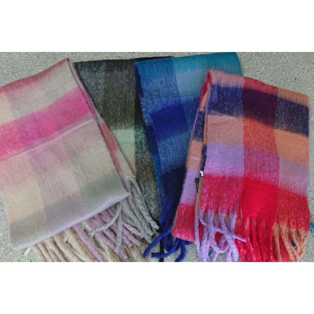 Winter Woolen Check Scarf